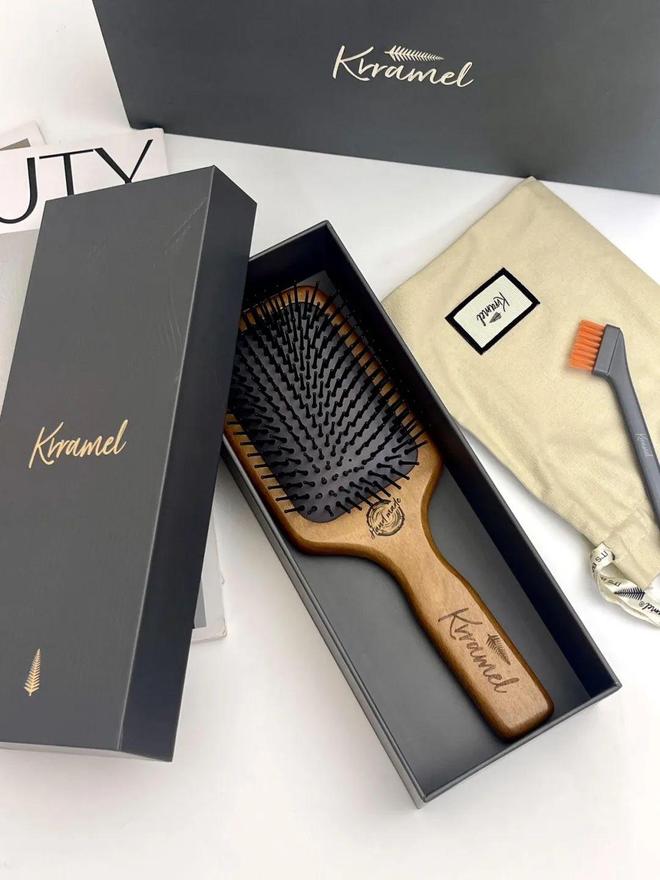 精油、头皮精华、猪鬃梳、真丝枕套、发圈开元棋牌app瀑布发养生好物丨山茶花(图23) 精油、头皮精华、猪鬃梳、真丝枕套、发圈开元棋牌app瀑布发养生好物丨山茶花(图23)